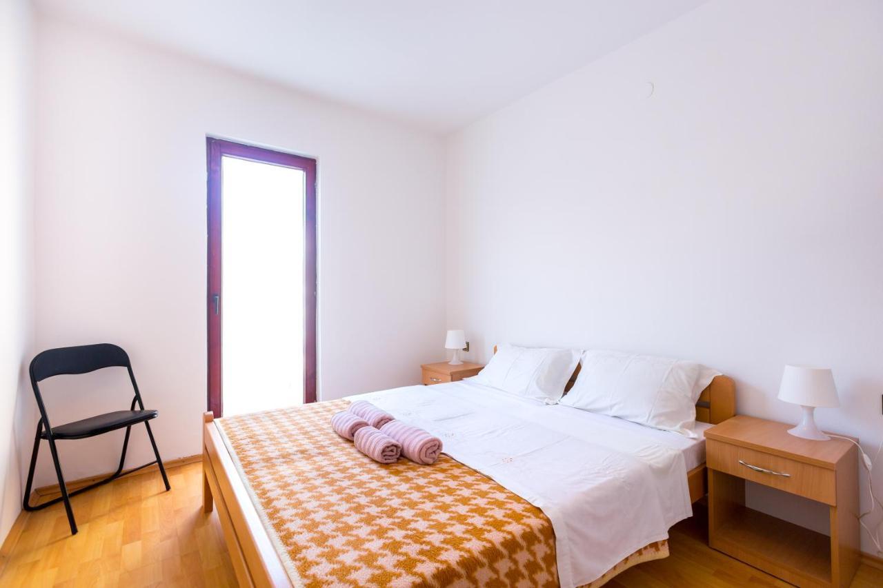 Ferienwohnung Aleksic Medulin Exterior foto
